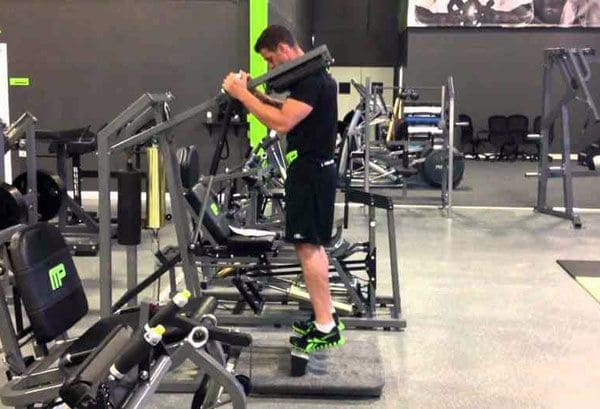 standing calf raises_using the simulator