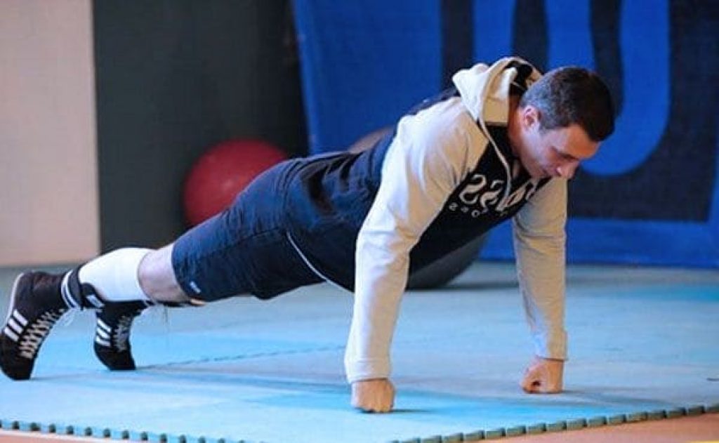 Knuckle PushUps. Strengthen Your Wrists Properly — AAFS